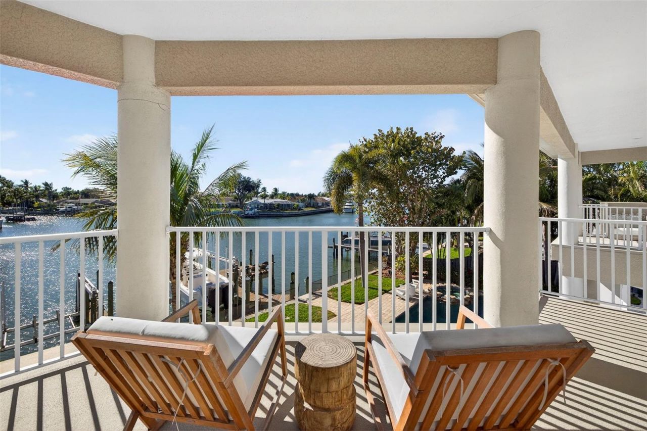 3796 42nd Avenue S, Saint Petersburg, FL 33711 Photo