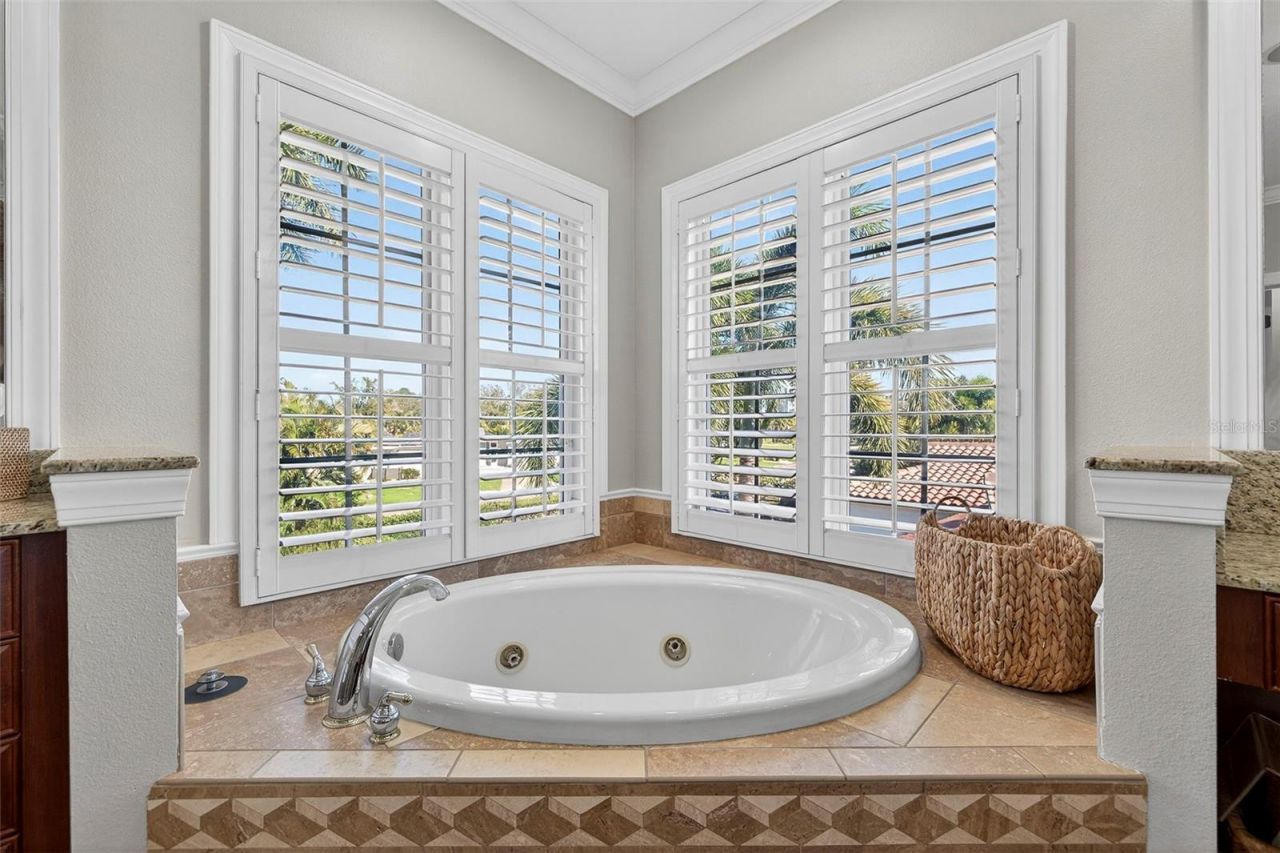 3796 42nd Avenue S, Saint Petersburg, FL 33711 Photo