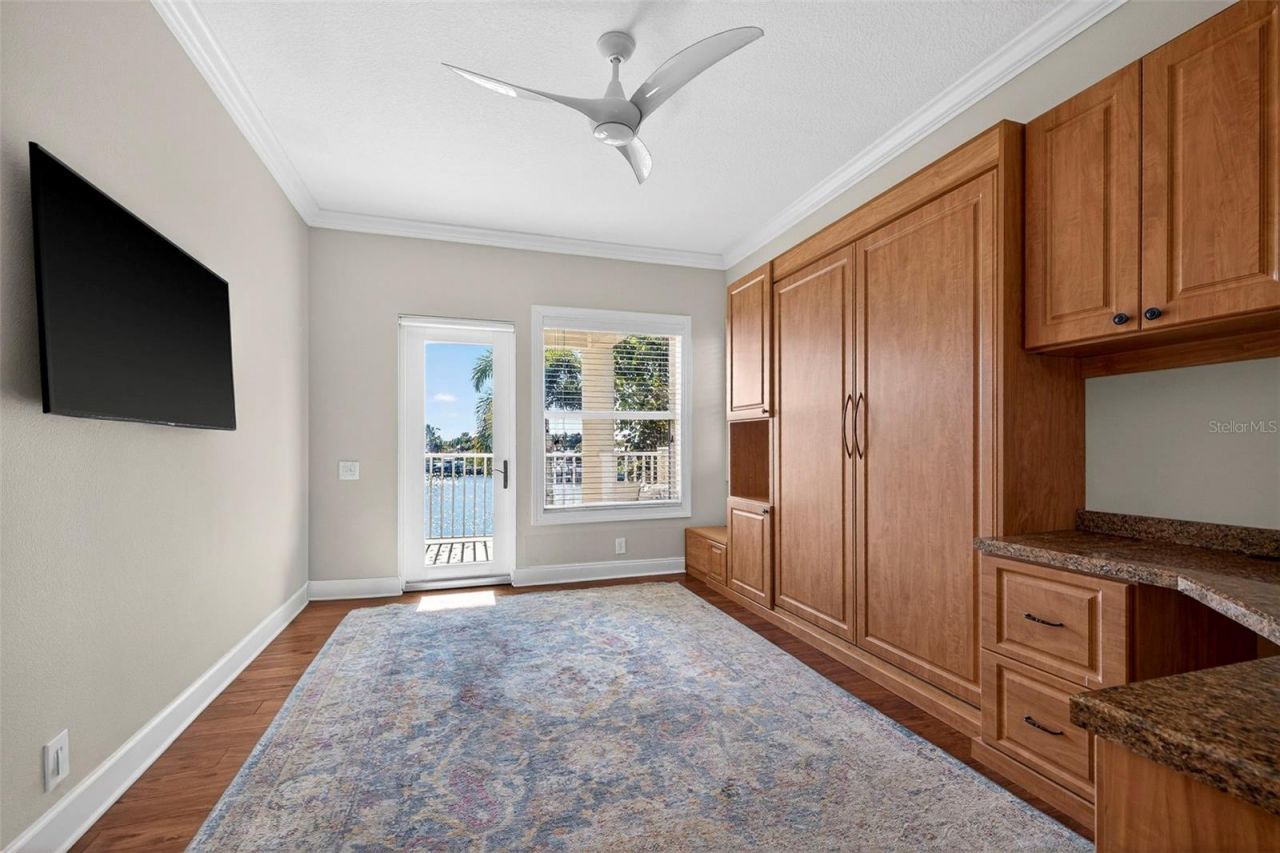 3796 42nd Avenue S, Saint Petersburg, FL 33711 Photo