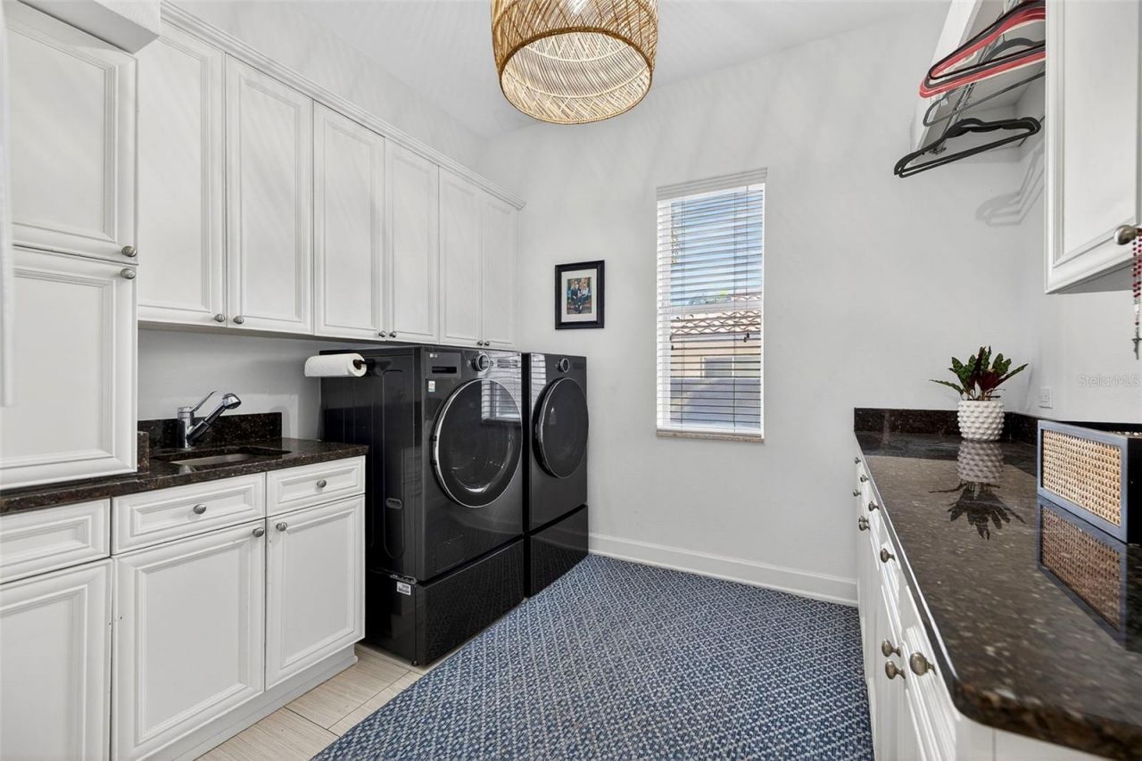 3796 42nd Avenue S, Saint Petersburg, FL 33711 Photo