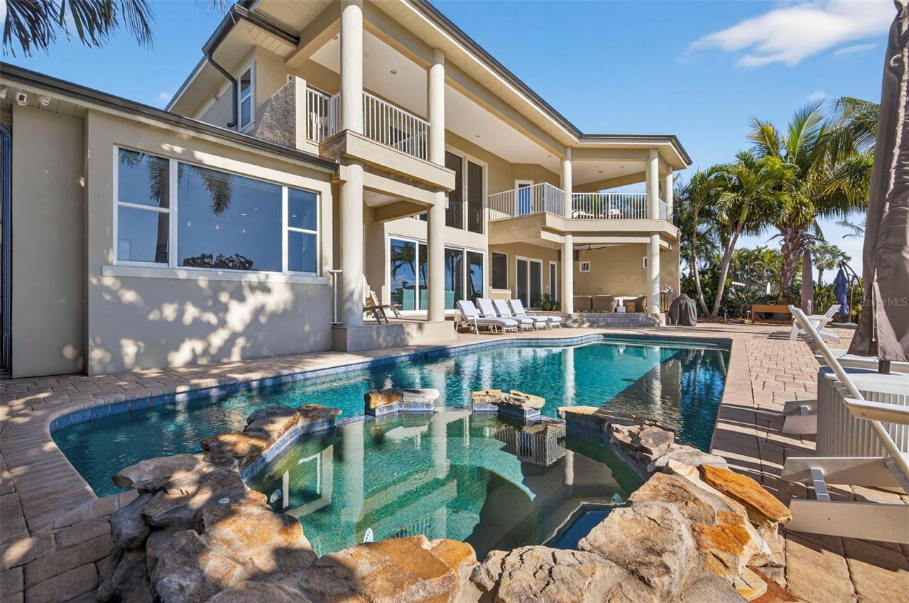 3796 42nd Avenue S, Saint Petersburg, FL 33711 Photo