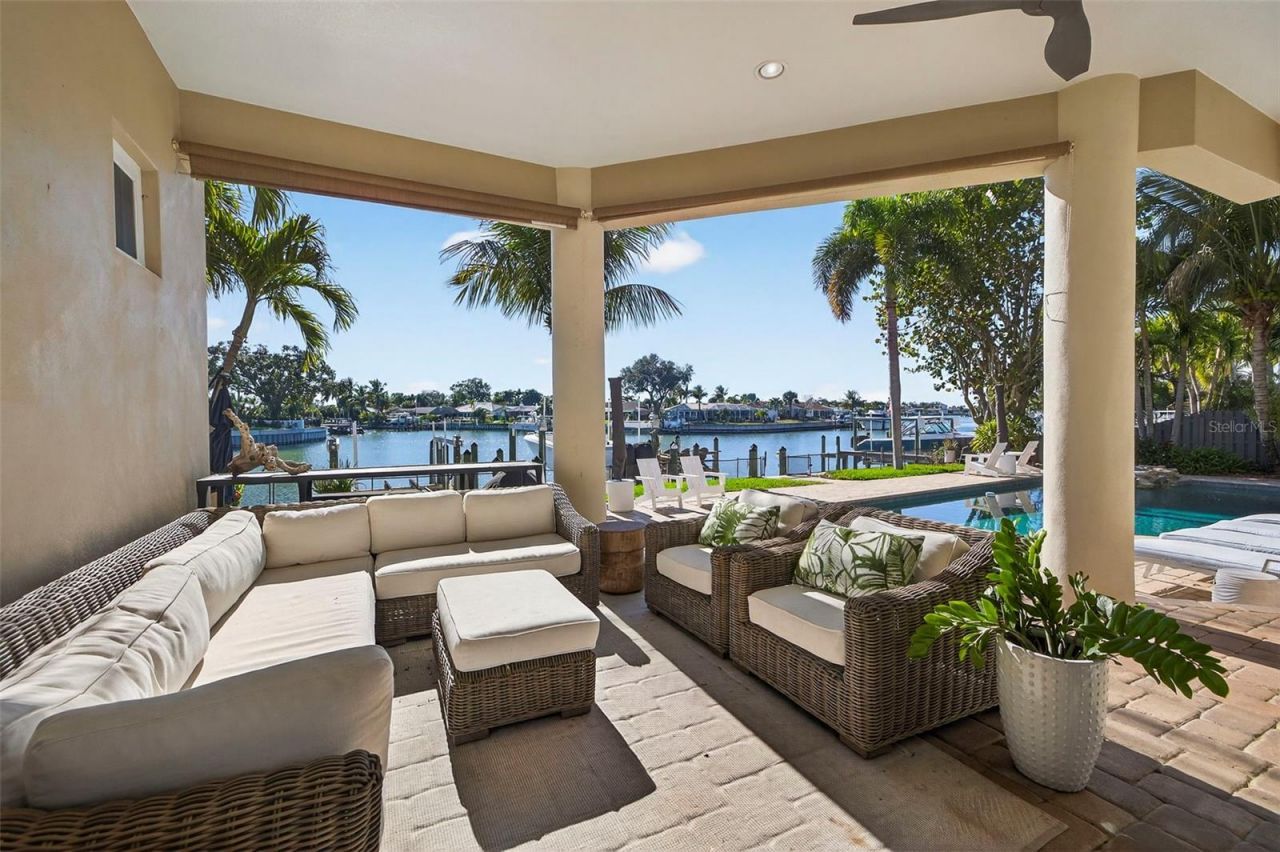 3796 42nd Avenue S, Saint Petersburg, FL 33711 Photo