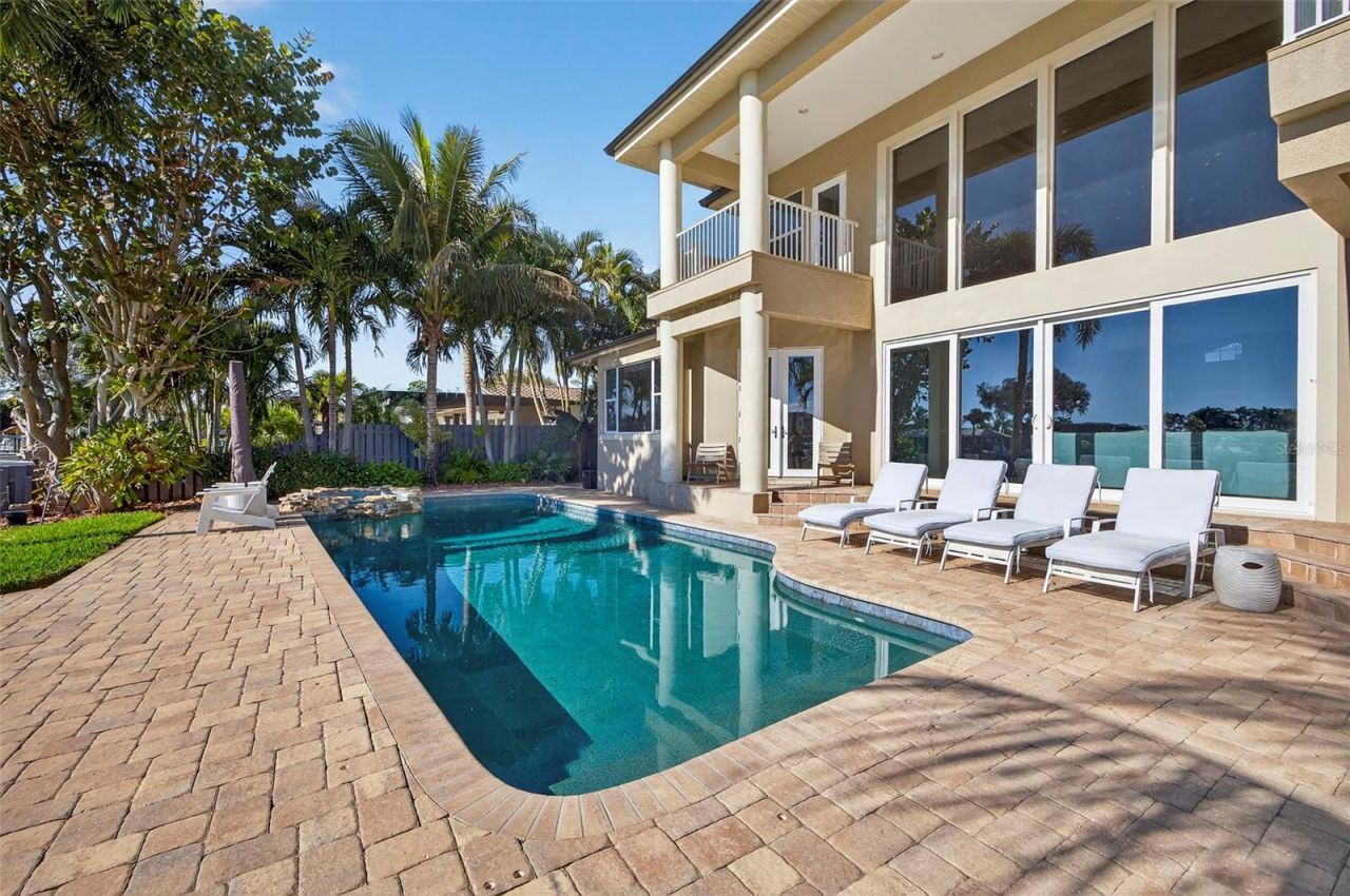 3796 42nd Avenue S, Saint Petersburg, FL 33711 Photo