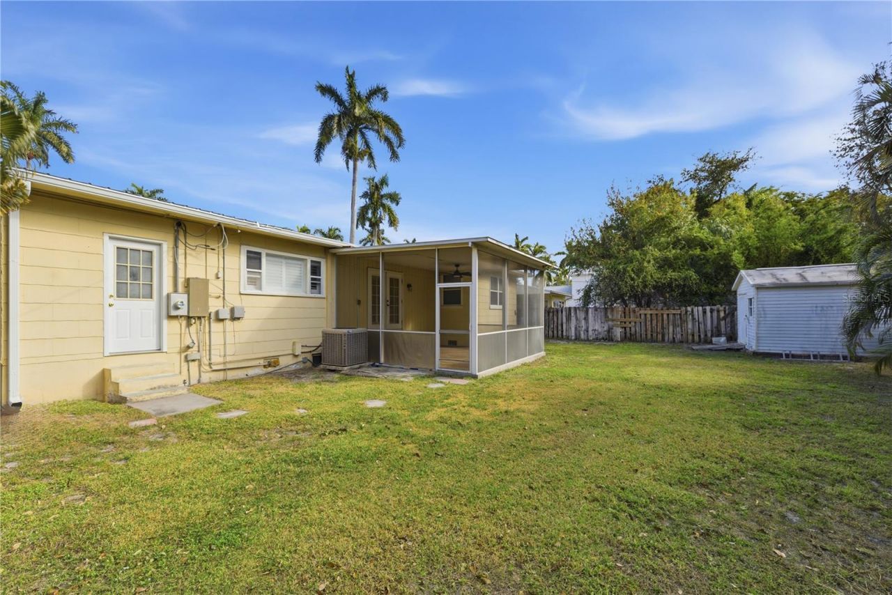 1420 Maravilla Avenue, Fort Myers, FL 33901 Photo