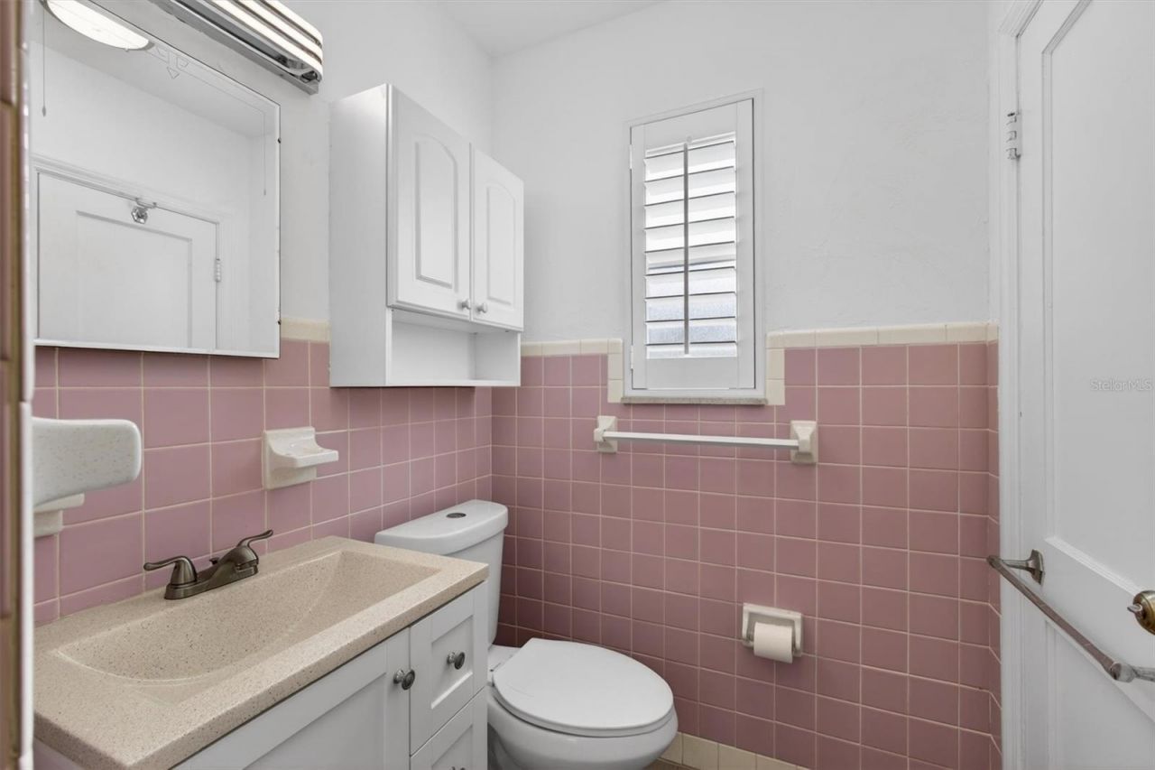 1420 Maravilla Avenue, Fort Myers, FL 33901 Photo