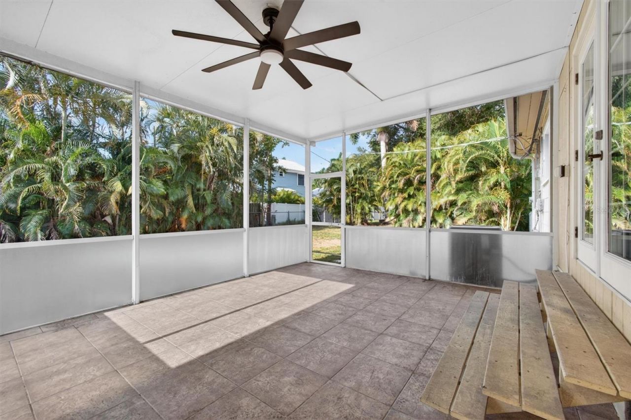 1420 Maravilla Avenue, Fort Myers, FL 33901 Photo