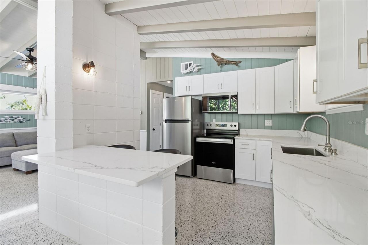 4626 Gleason Avenue, Sarasota, FL 34242 Photo