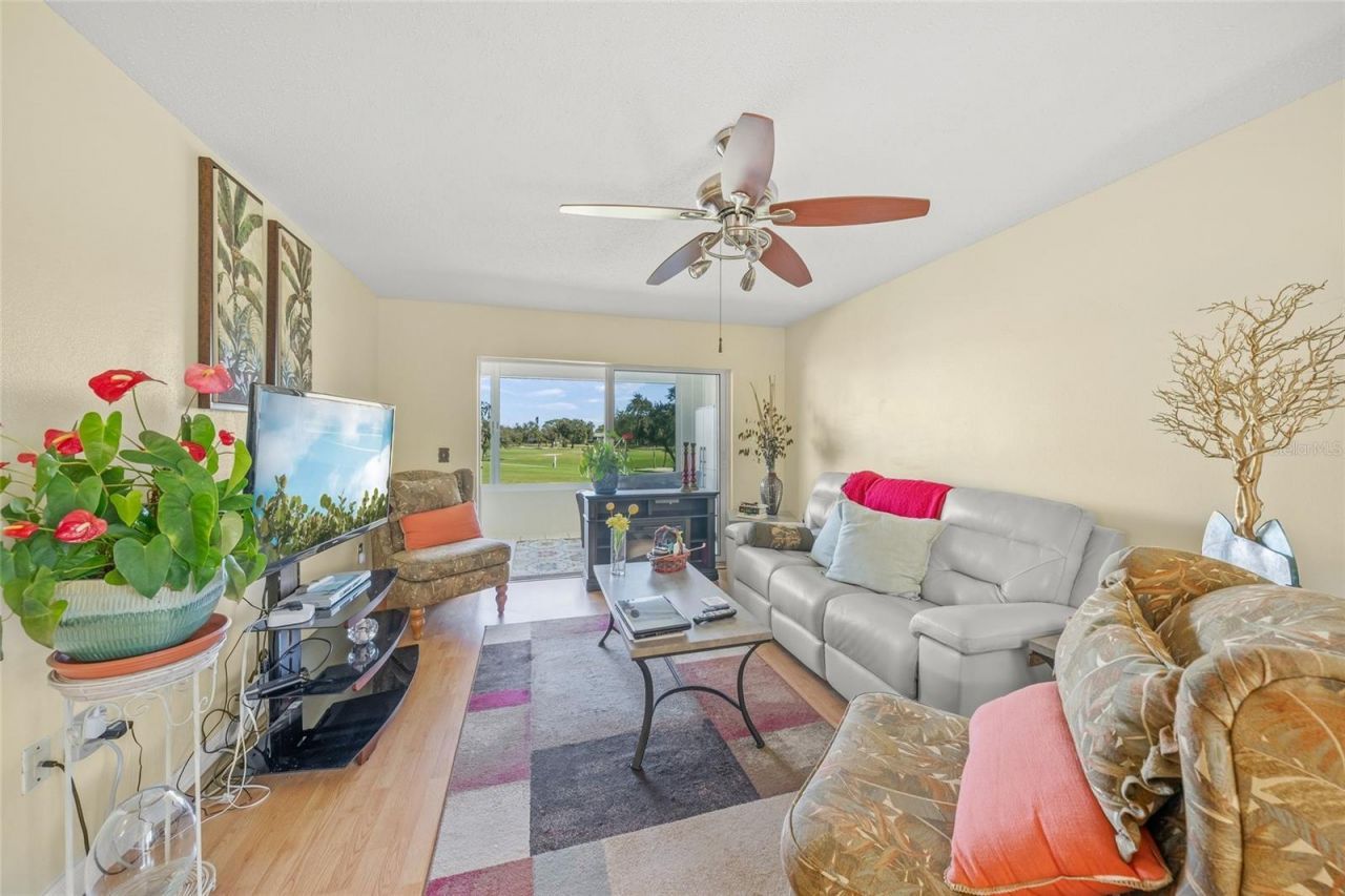 7193 W Country Club Drive N, Unit 237, Sarasota, FL 34243 Photo