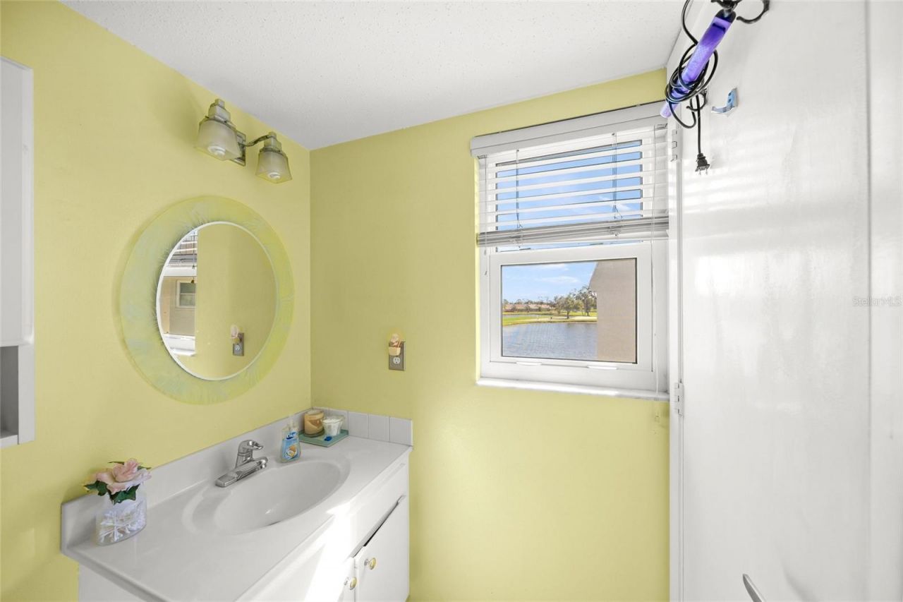 7193 W Country Club Drive N, Unit 237, Sarasota, FL 34243 Photo