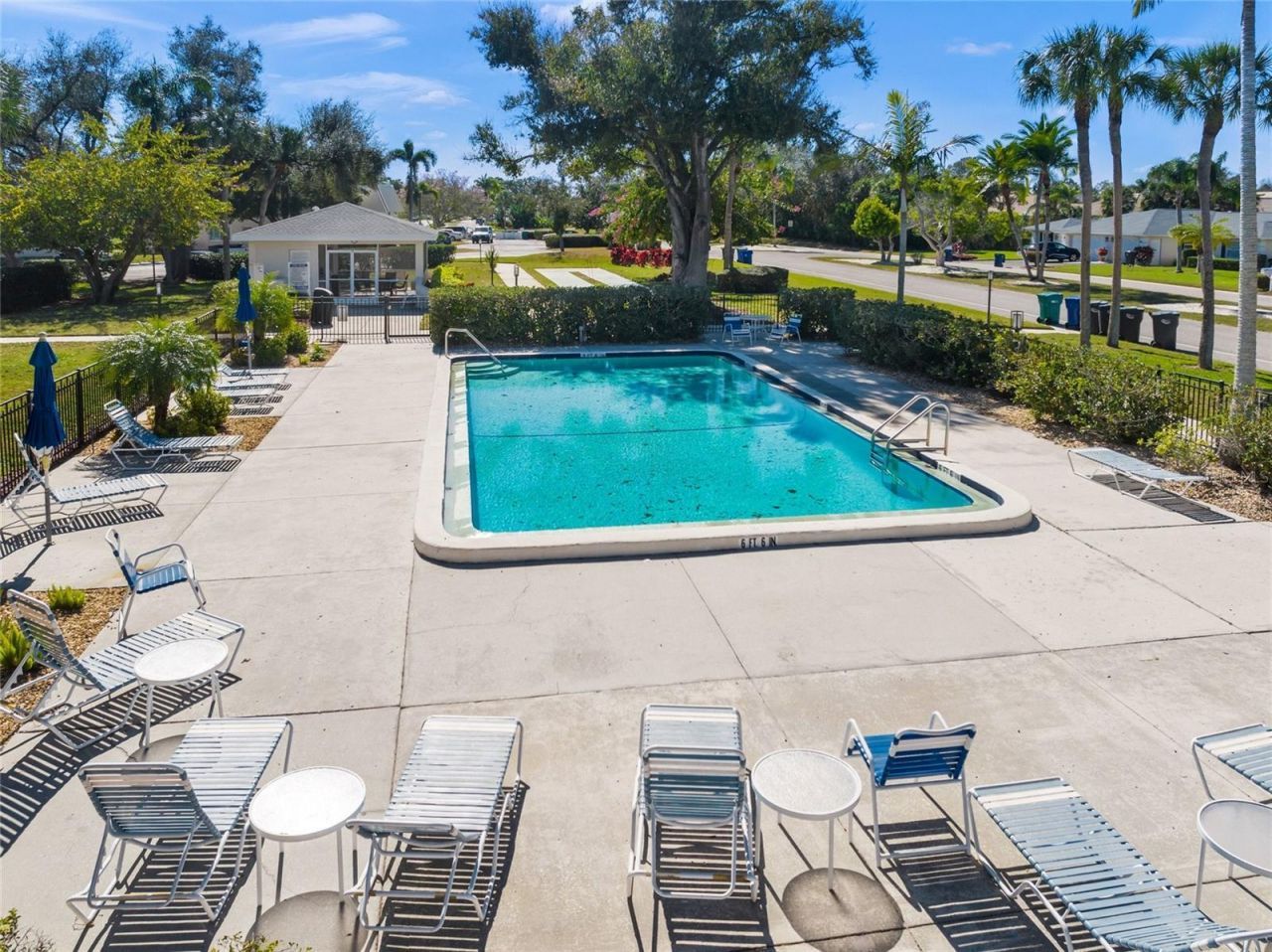 7193 W Country Club Drive N, Unit 237, Sarasota, FL 34243 Photo