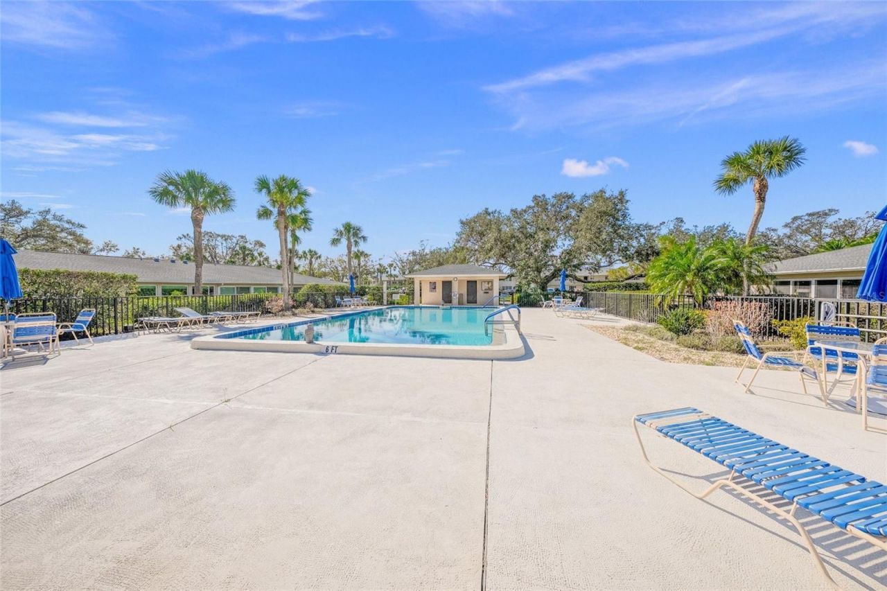 7193 W Country Club Drive N, Unit 237, Sarasota, FL 34243 Photo