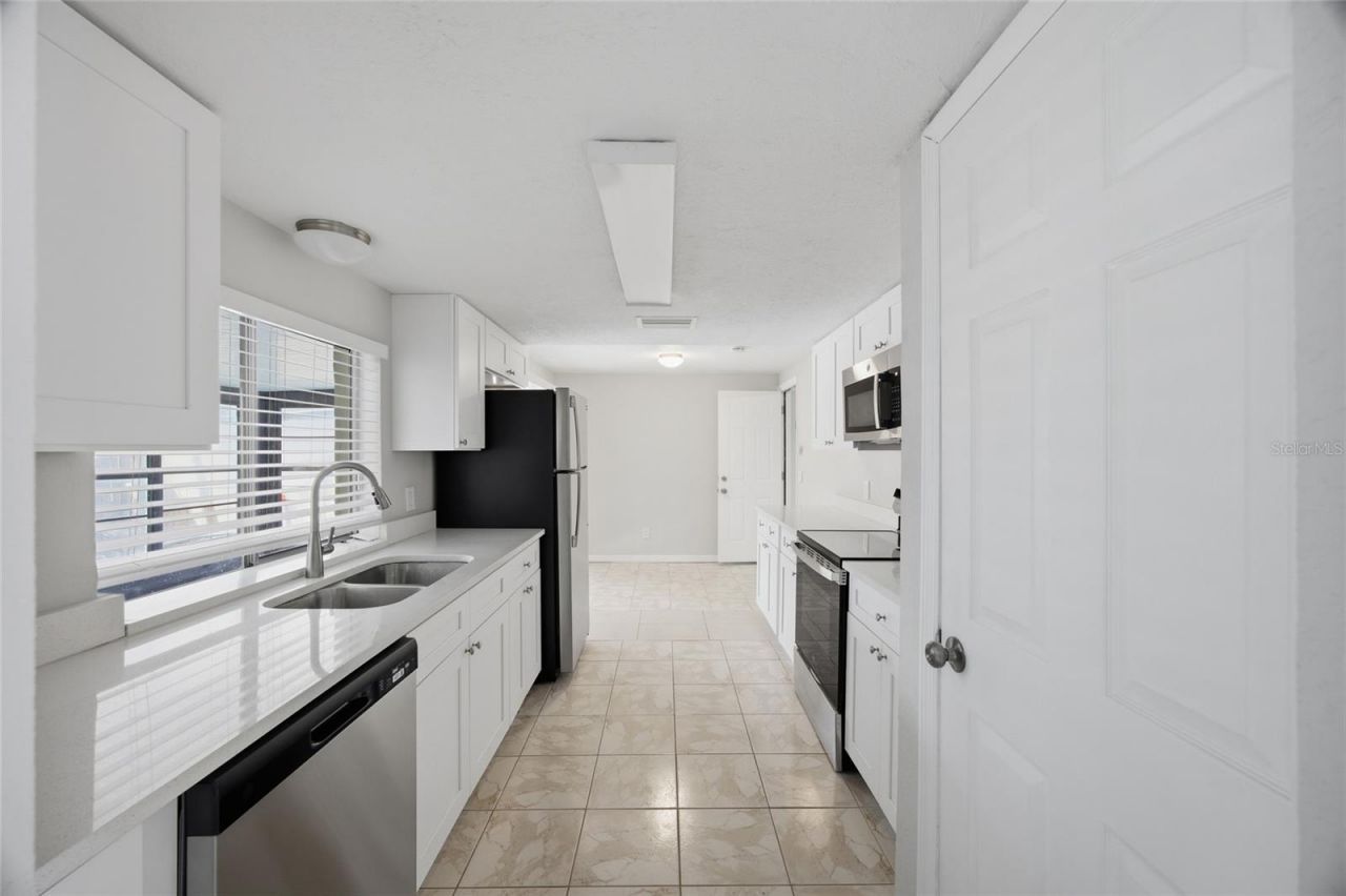 6204 Westport Drive, Port Richey, FL 34668 Photo