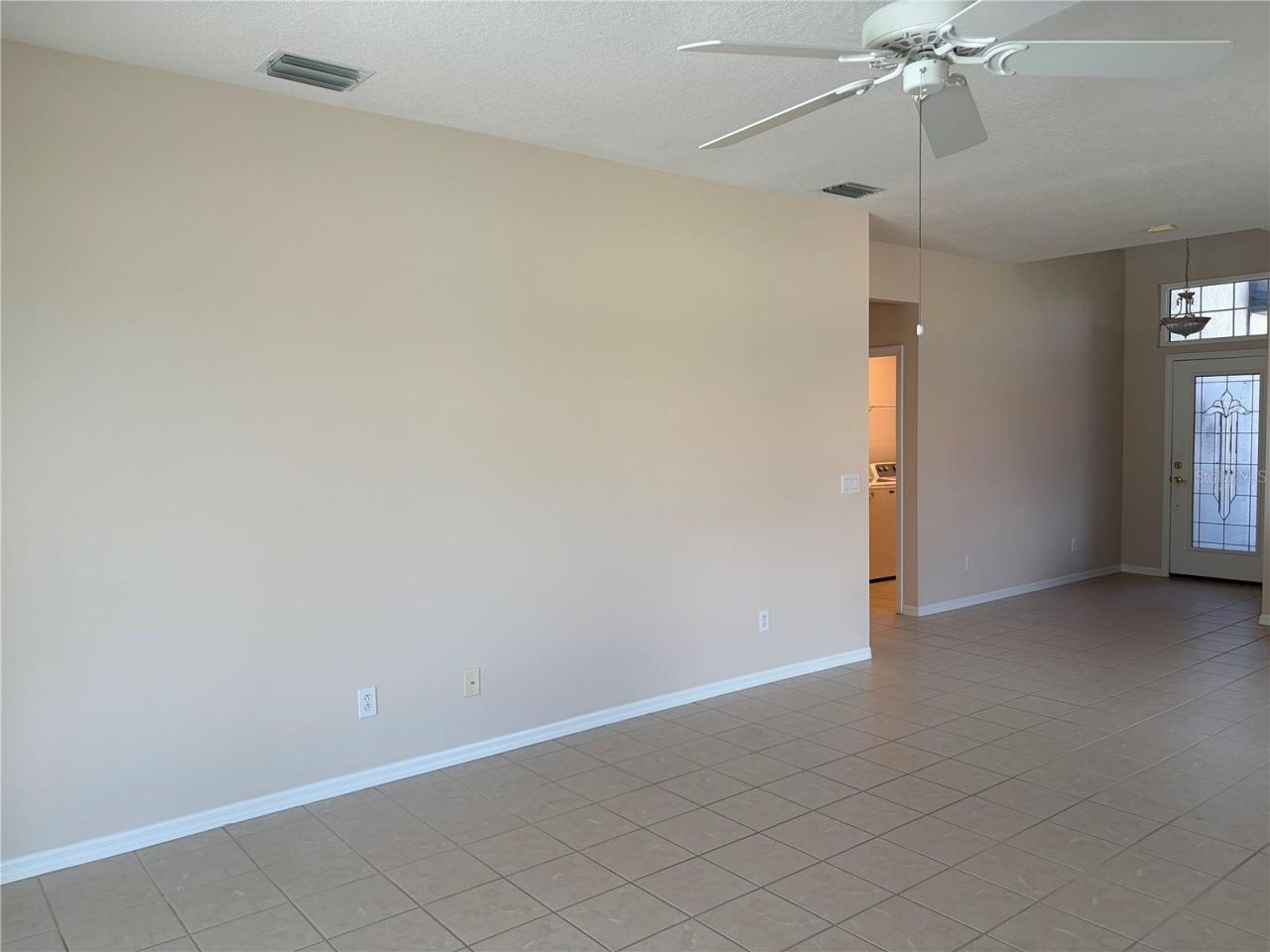 8025 Stirling Falls Circle, Sarasota, FL 34243 Photo