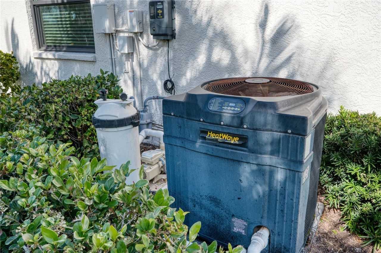 8025 Stirling Falls Circle, Sarasota, FL 34243 Photo