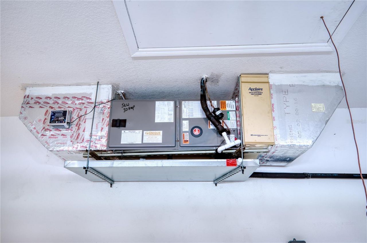 8025 Stirling Falls Circle, Sarasota, FL 34243 Photo