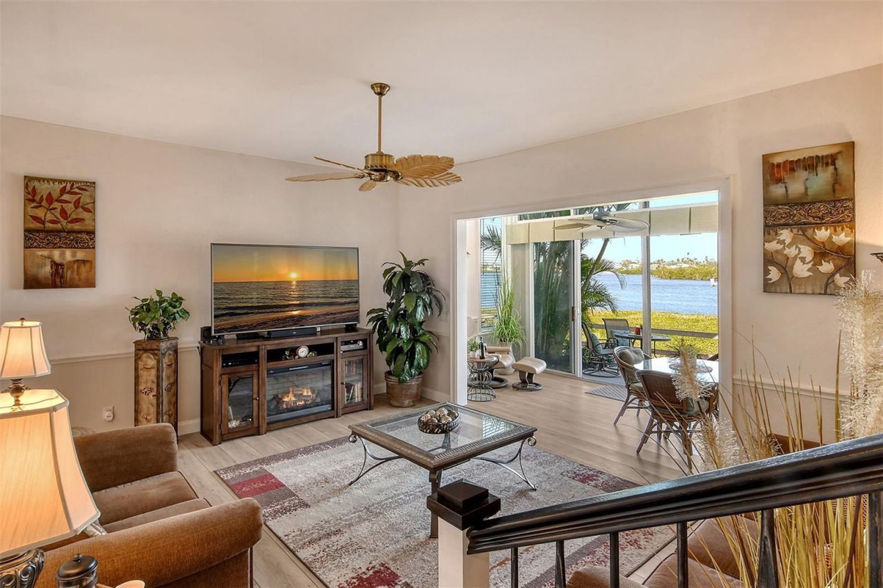 6047 E Peppertree Way, Unit 224, Sarasota, FL 34242 Photo