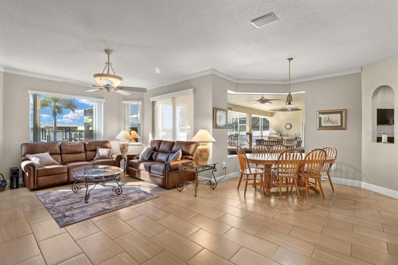 2660 Sunset Drive, New Smyrna Beach, FL 32168 Photo