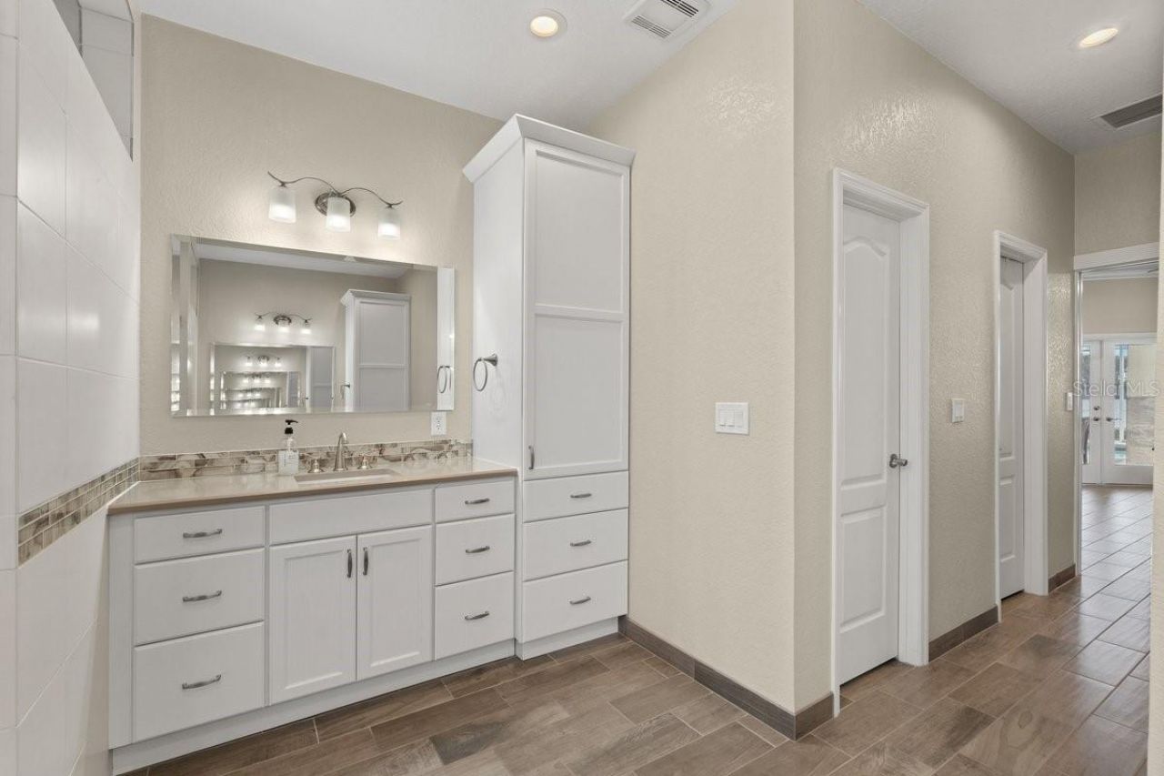 2660 Sunset Drive, New Smyrna Beach, FL 32168 Photo