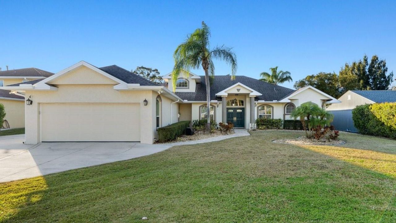 2660 Sunset Drive, New Smyrna Beach, FL 32168 Photo