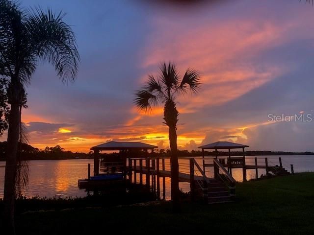 2660 Sunset Drive, New Smyrna Beach, FL 32168 Photo