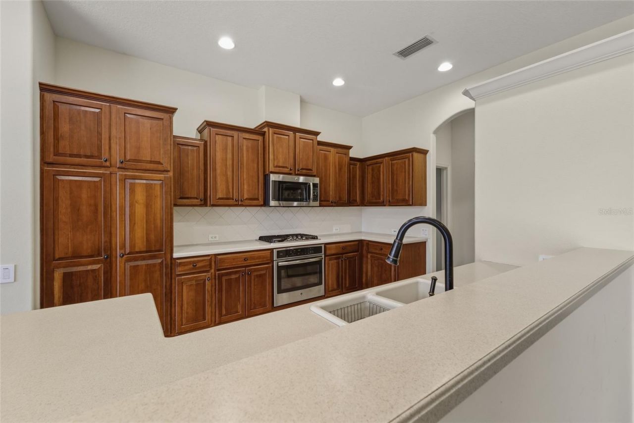 6586 Waters Edge Way, Lakewood Ranch, FL 34202 Photo