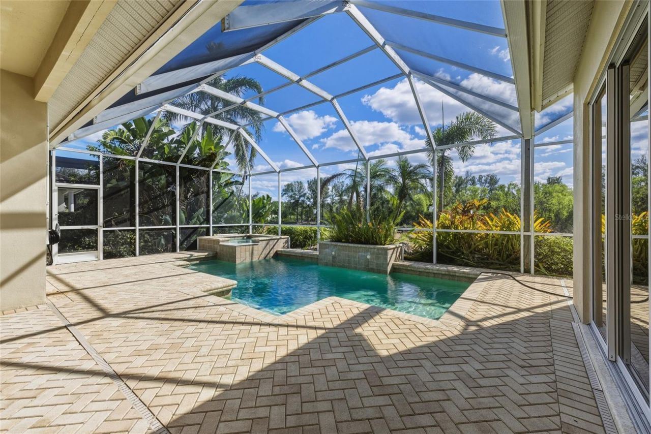 6586 Waters Edge Way, Lakewood Ranch, FL 34202 Photo