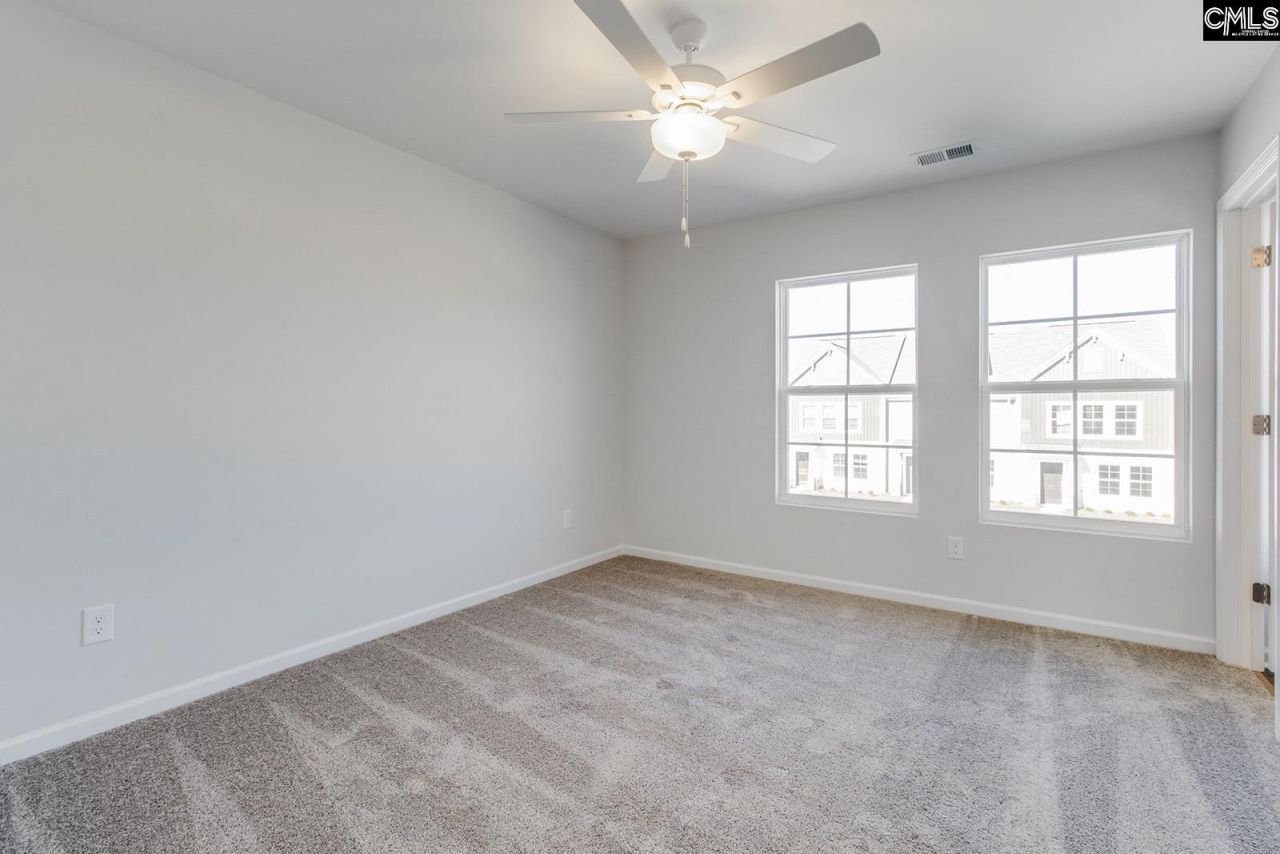 3020 Harborview Drive Photo 13