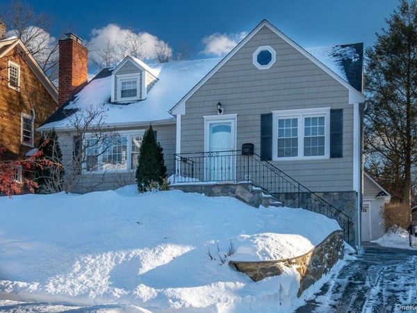 125 Travers Avenue, Mamaroneck, NY 10543