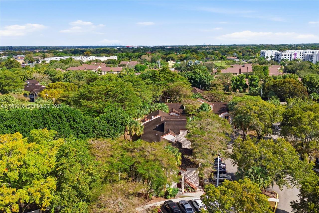 13943 SW 93rd Ln, Unit 13943, Miami, FL 33186 Photo