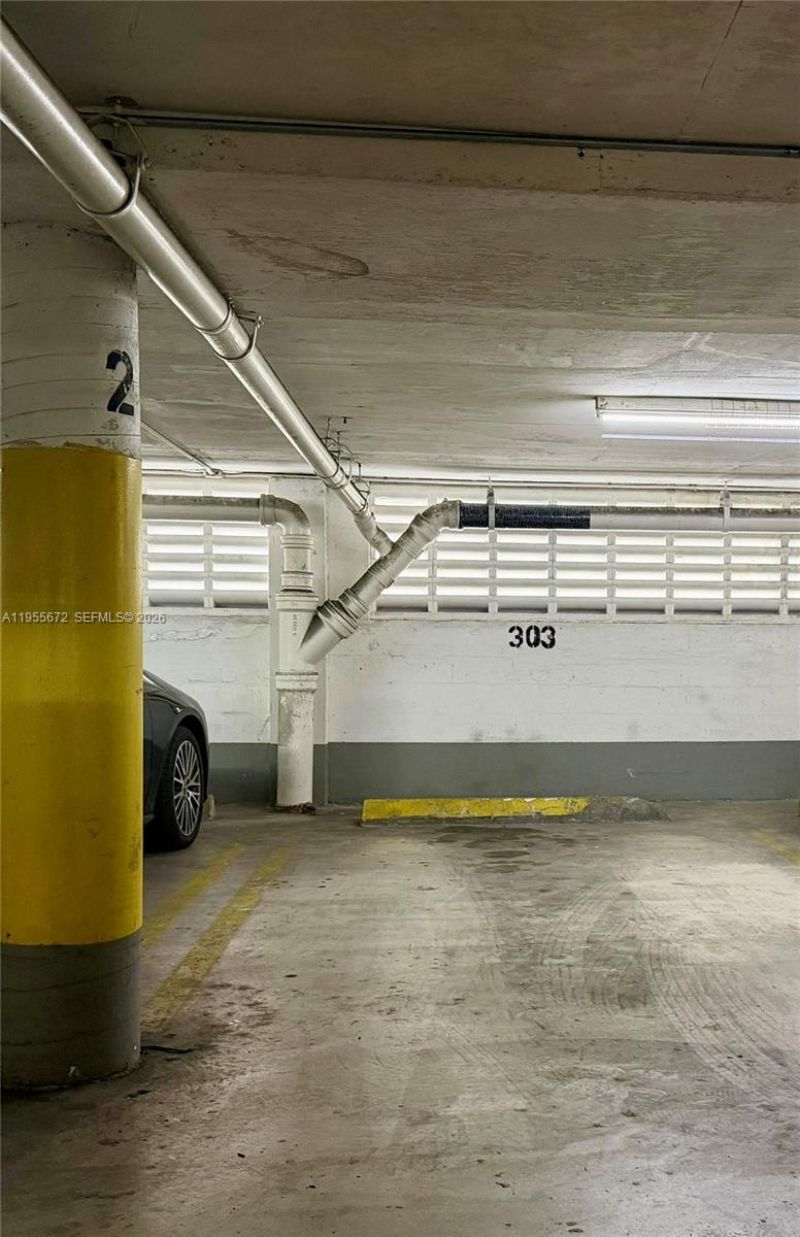 2655 Collins Ave, Unit 707, Miami Beach, FL 33140 Photo