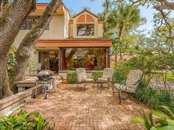 3317 WATER OAK DR, Unit 1301, Hollywood, FL 33021