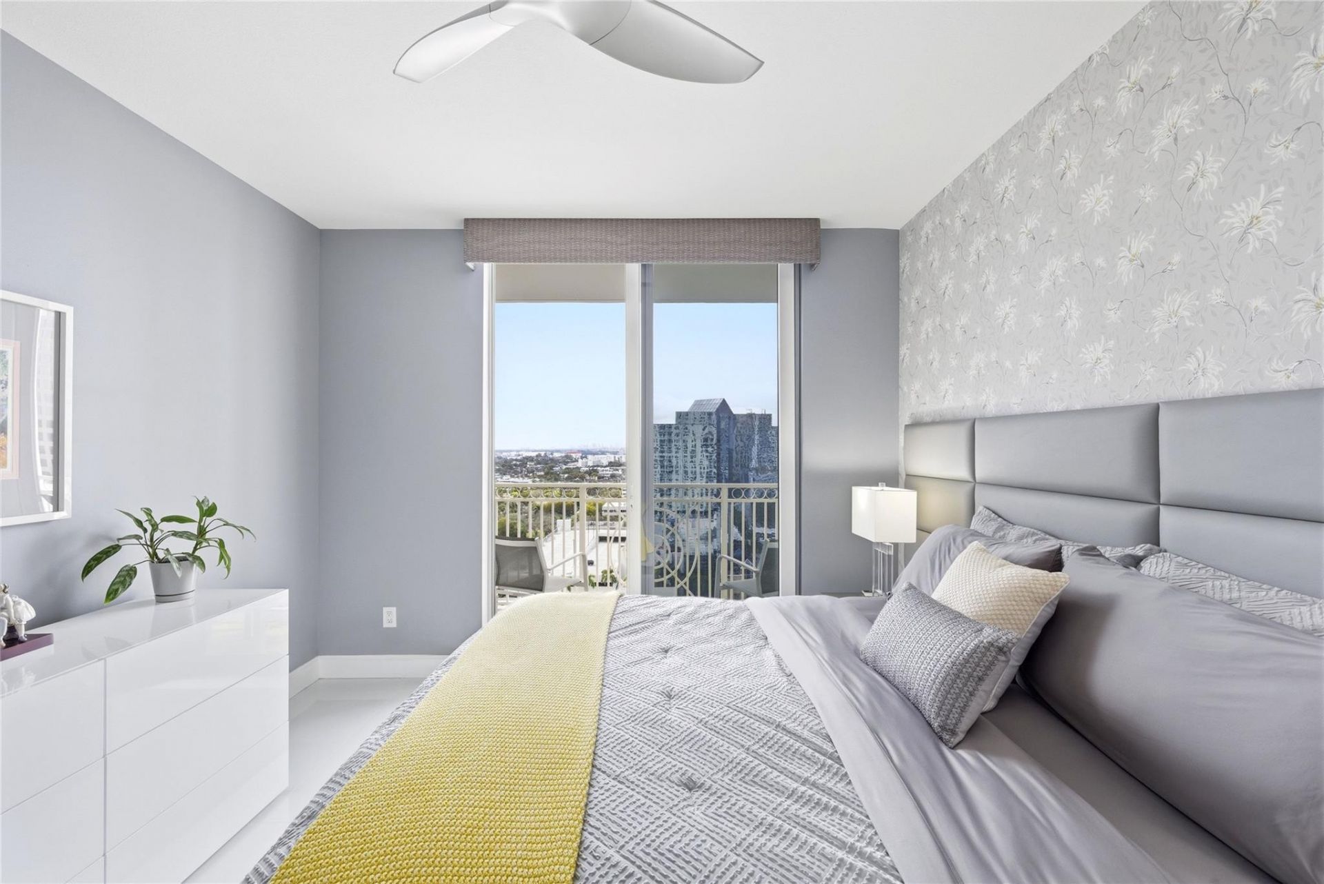 511 SE 5th Avenue, Unit 1811, Fort Lauderdale, FL 33301 Photo