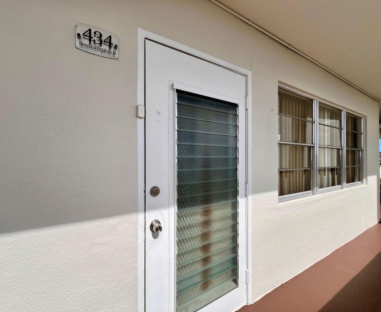 434 Southampton B, West Palm Beach, FL 33417 Photo