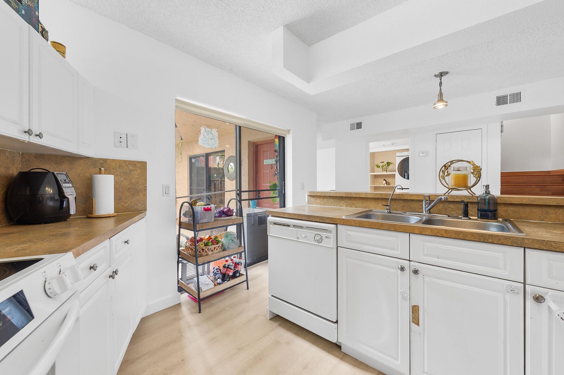 8141 Severn Drive, Unit B, Boca Raton, FL 33433 Photo