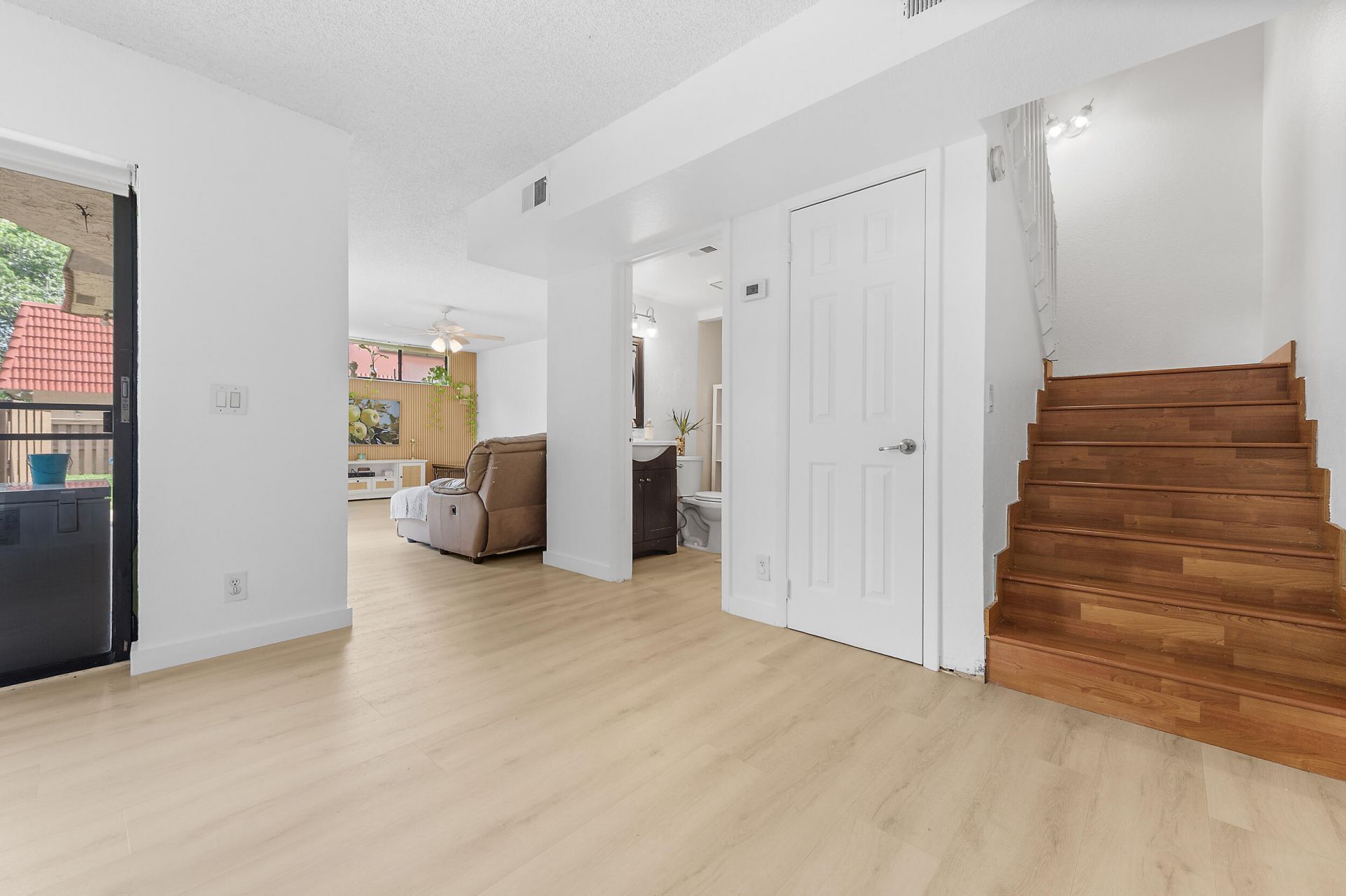 8141 Severn Drive, Unit B, Boca Raton, FL 33433 Photo