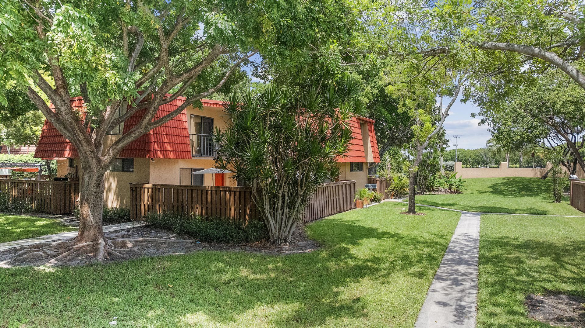 8141 Severn Drive, Unit B, Boca Raton, FL 33433 Photo