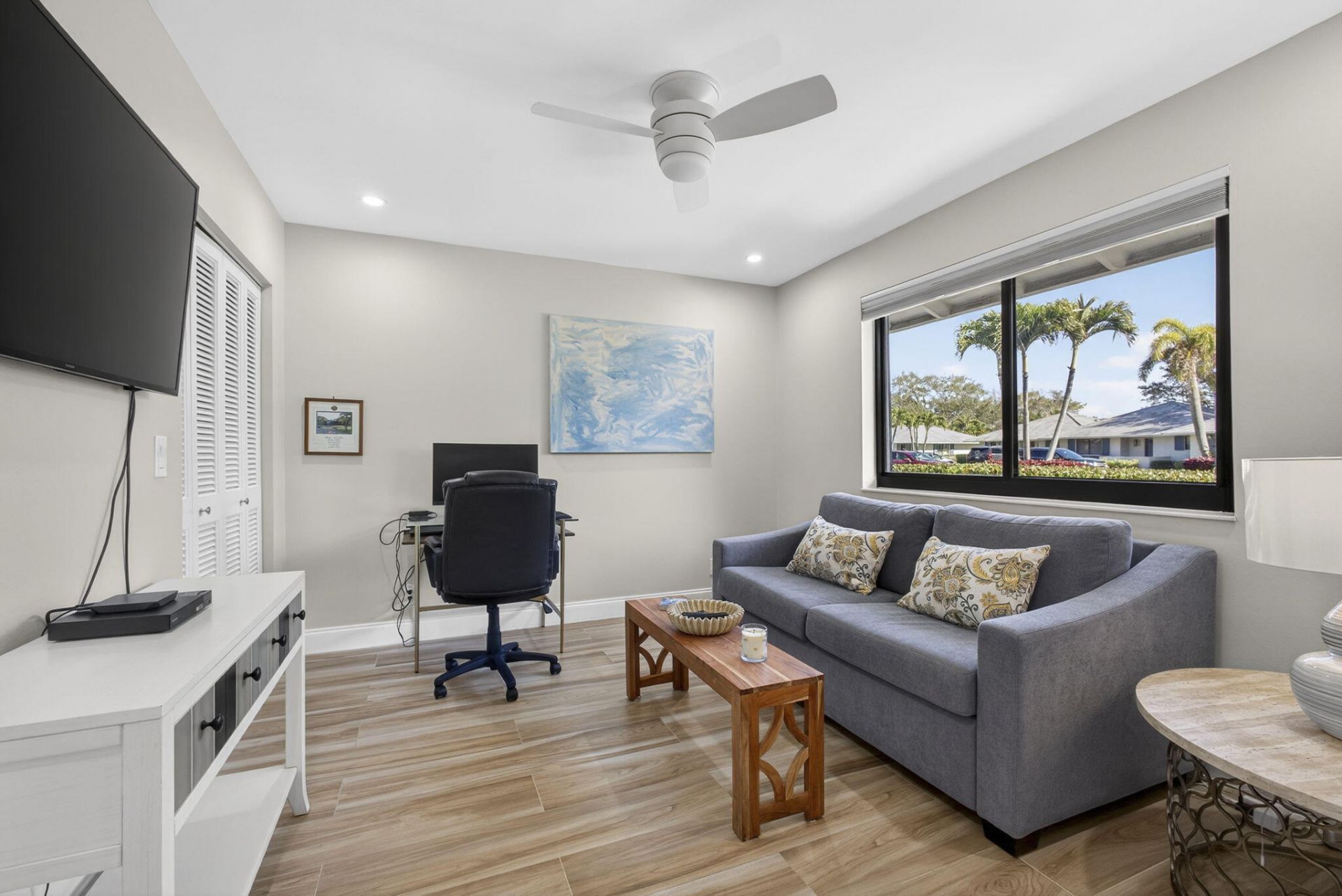 516 Club Drive, Palm Beach Gardens, FL 33418 Photo