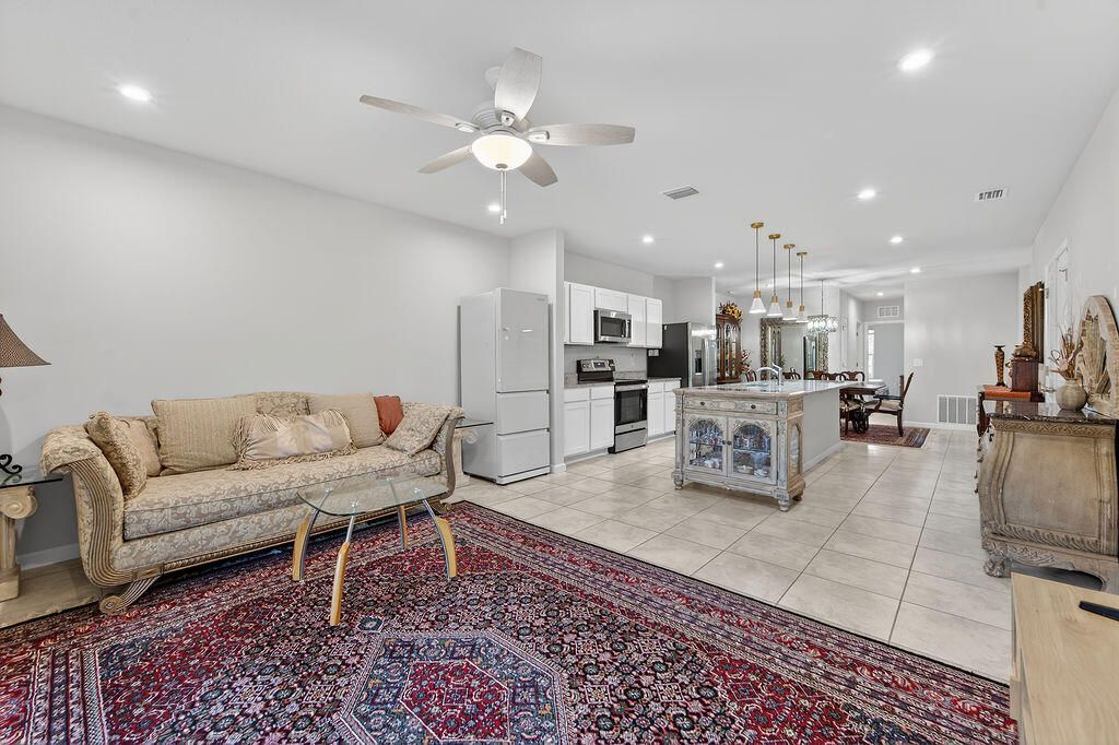 237 Raspberry Road, Fort Pierce, FL 34981 Photo