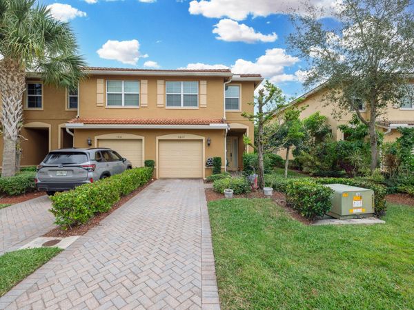 5809 Monterra Club Drive, Lake Worth, FL 33463