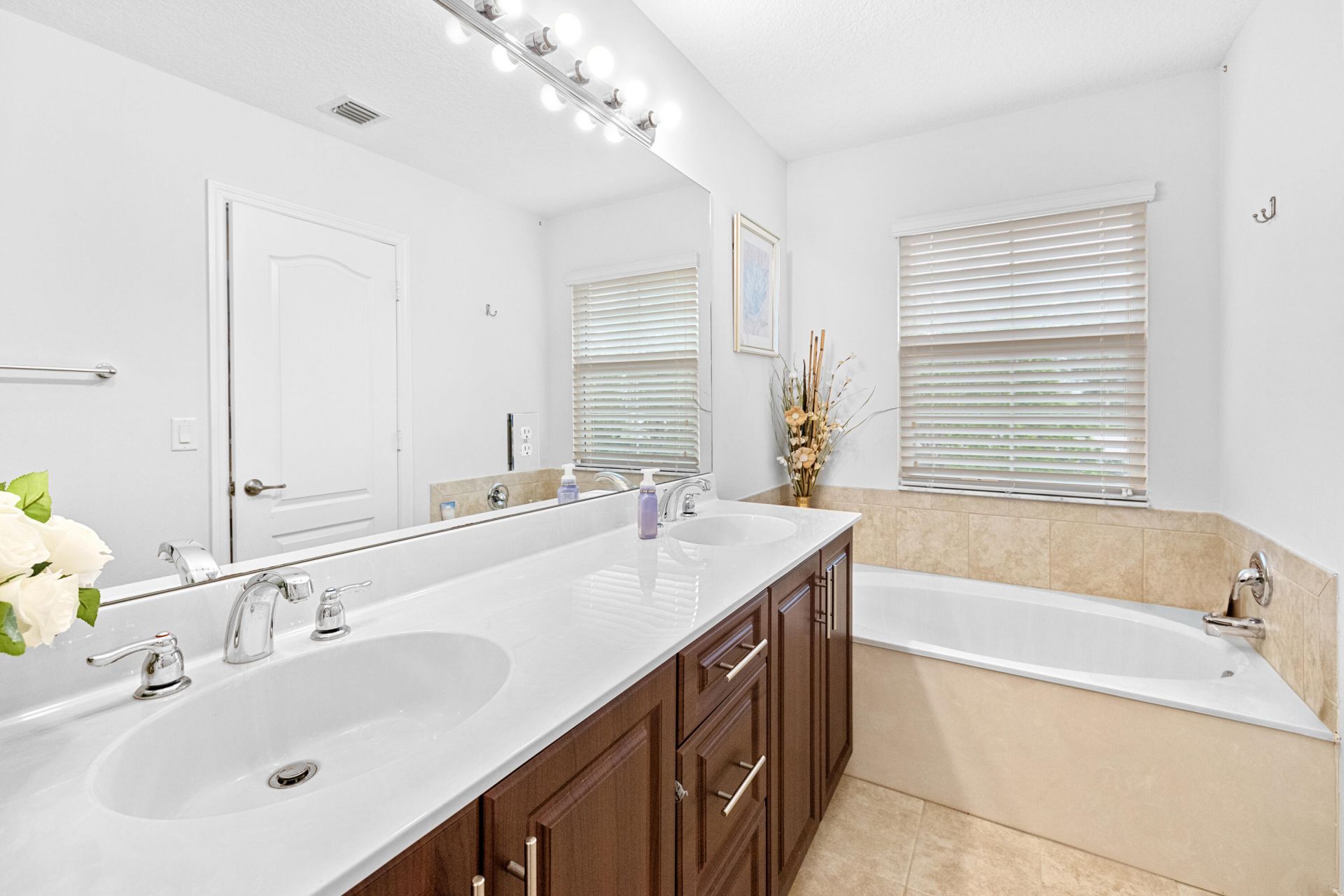 5809 Monterra Club Drive, Lake Worth, FL 33463 Photo
