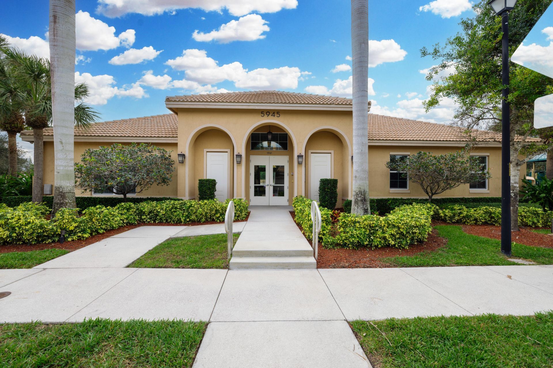 5809 Monterra Club Drive, Lake Worth, FL 33463 Photo