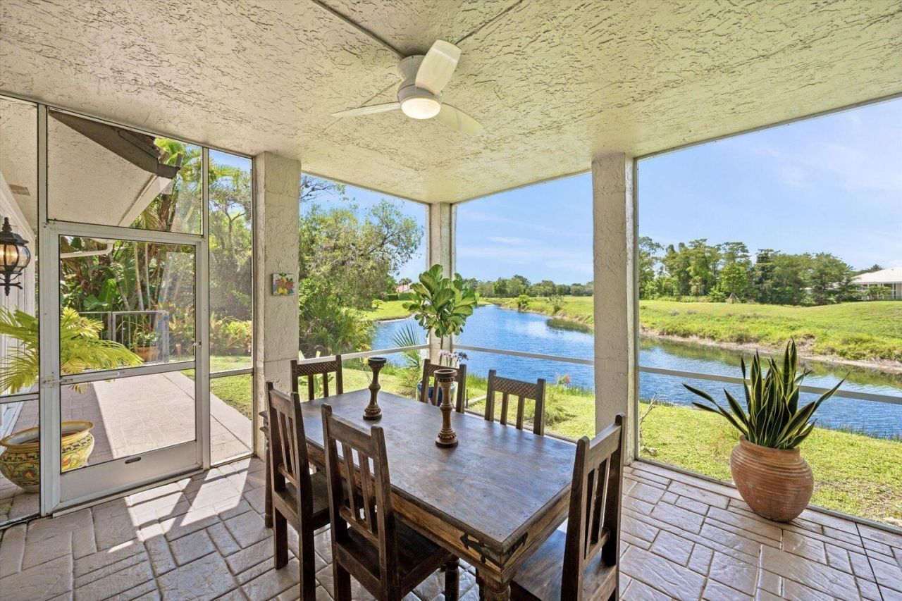 11813 Pebblewood Drive, Wellington, FL 33414 Photo