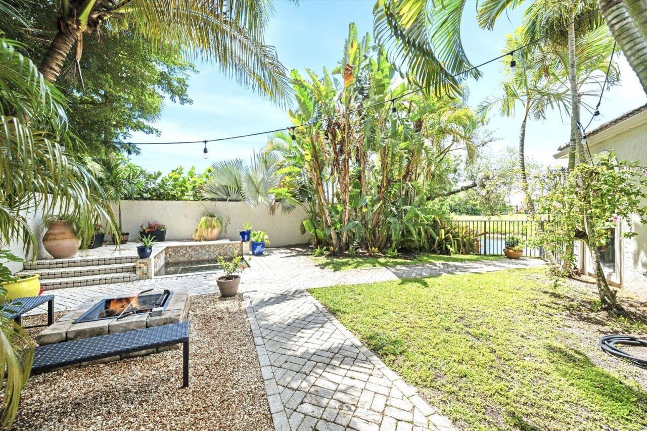 11813 Pebblewood Drive, Wellington, FL 33414 Photo