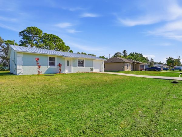 381 NW Curtis Street, Port St. Lucie, FL 34983