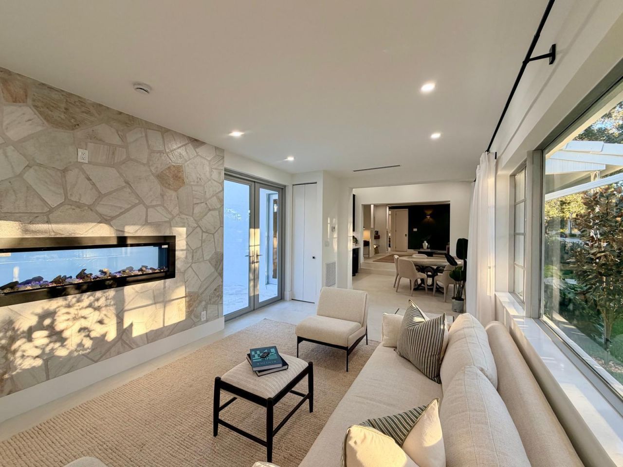 2330 Lake Avenue, West Palm Beach, FL 33401 Photo