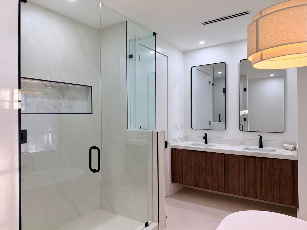 2330 Lake Avenue, West Palm Beach, FL 33401 Photo