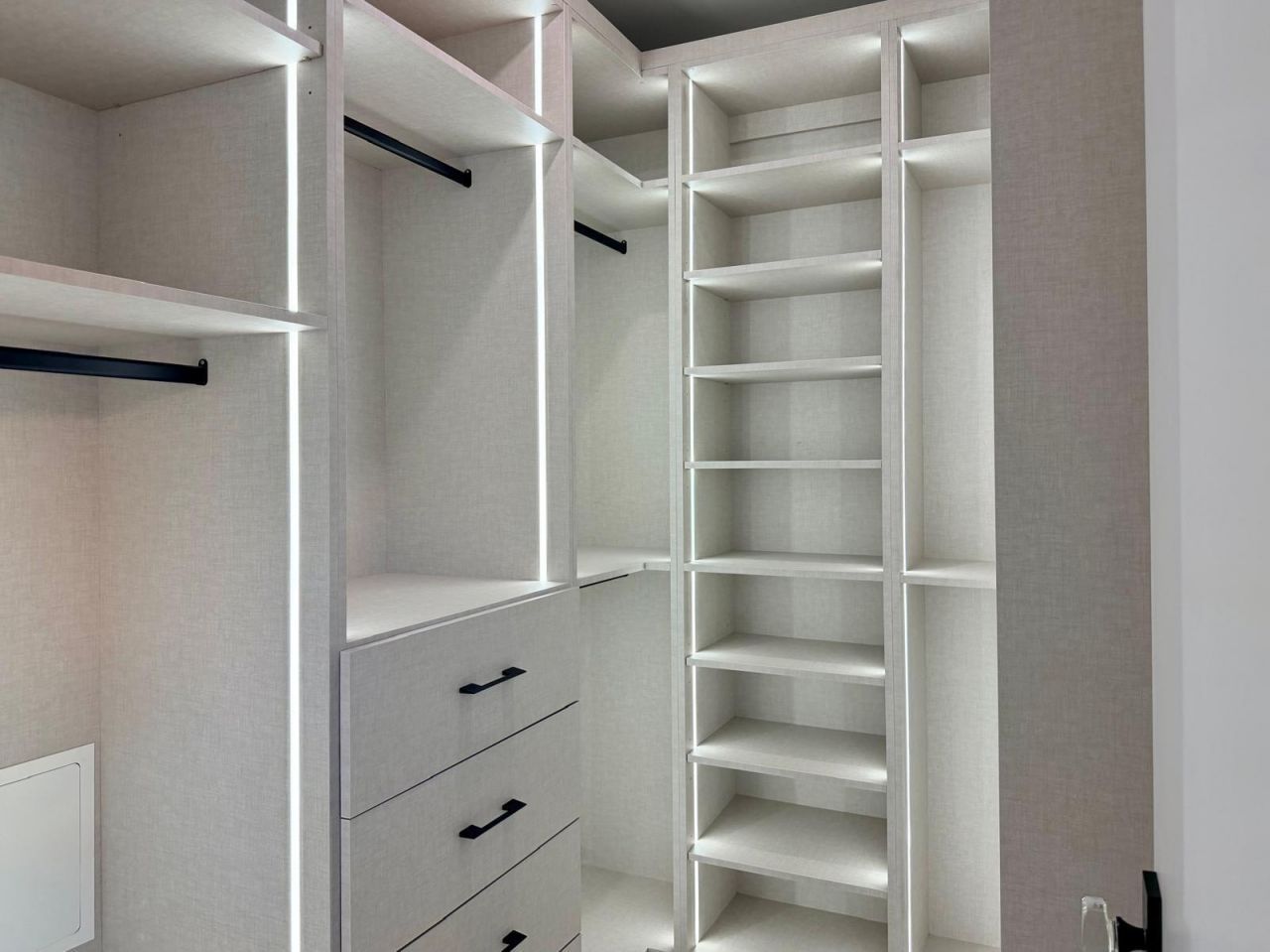 2330 Lake Avenue, West Palm Beach, FL 33401 Photo