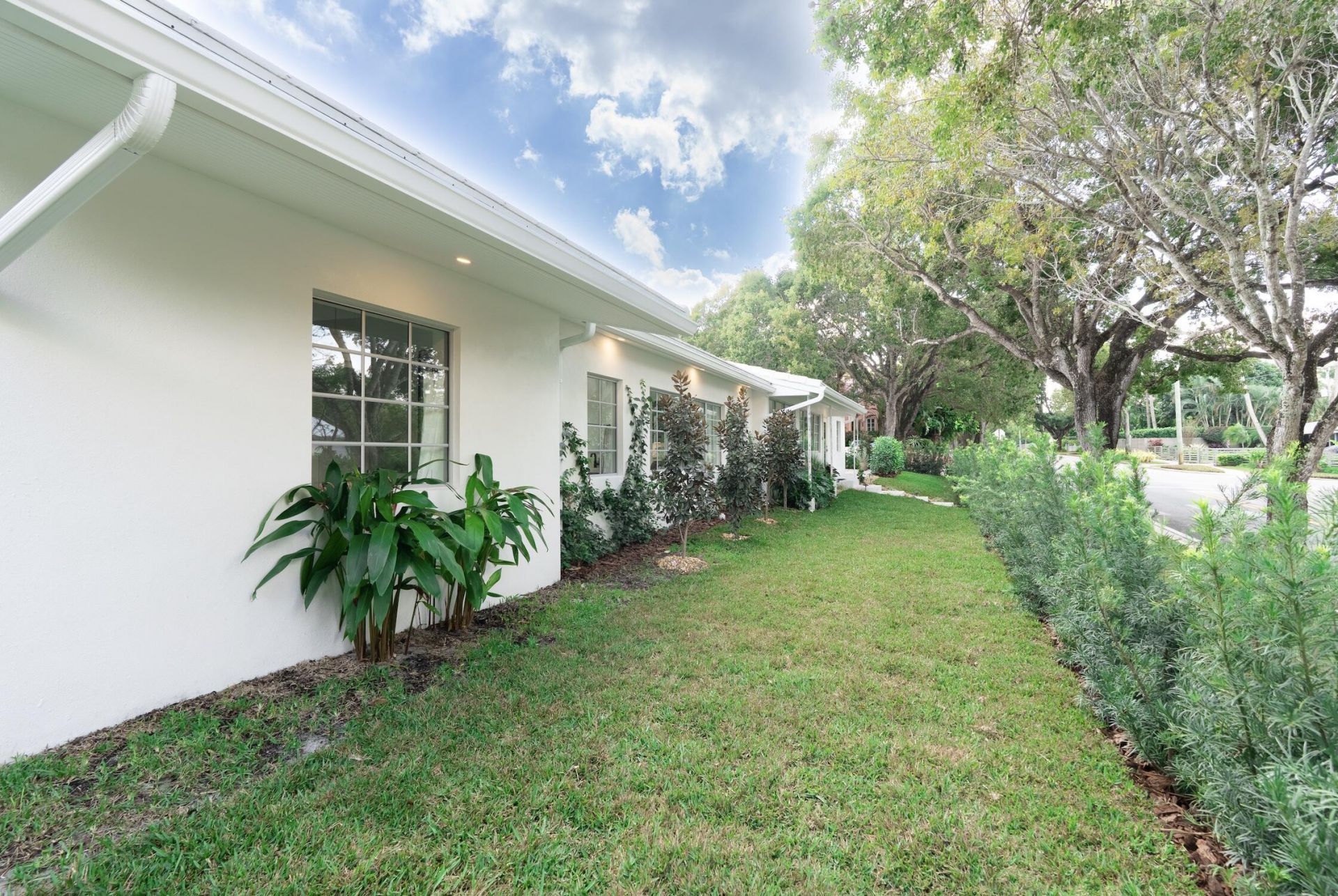 2330 Lake Avenue, West Palm Beach, FL 33401 Photo