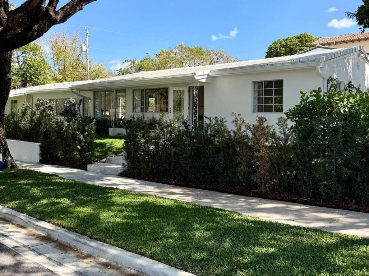 2330 Lake Avenue, West Palm Beach, FL 33401 Photo