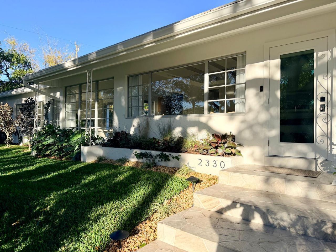 2330 Lake Avenue, West Palm Beach, FL 33401 Photo